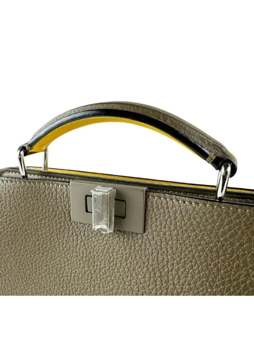 Fendi Shoulder Bag Peekaboo ISeeU